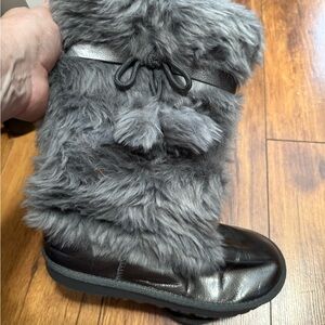 Cozy Gray Kids Boots